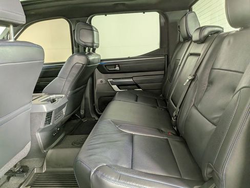 Used 2024 Toyota Tundra Platinum AWD/4WD image 34