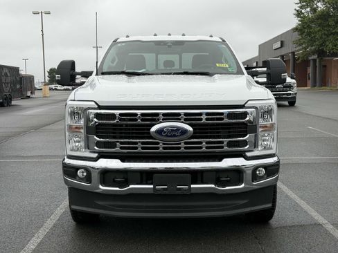 New 2025 Ford F350 XL w/ XL Chrome Package AWD/4WD image 6