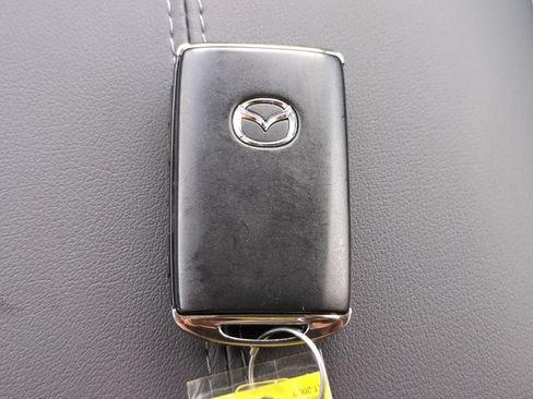 Used 2024 MAZDA CX-30 AWD 2.5 S w/ Preferred Package image 37
