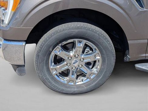 Used 2021 Ford F150 XLT w/ Equipment Group 302A High RWD image 14
