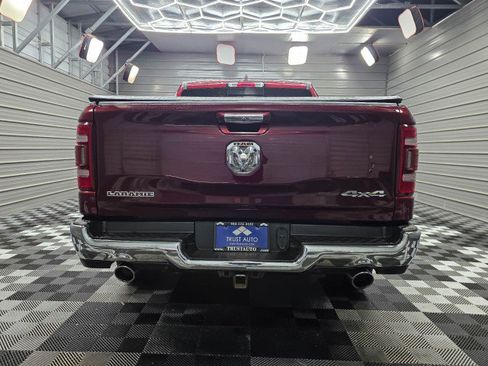 Used 2019 RAM 1500 Laramie AWD/4WD image 7