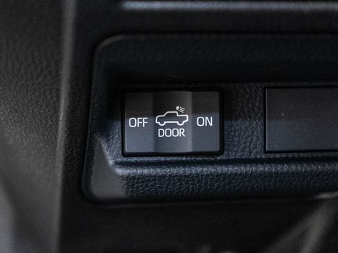 Certified 2026 Toyota Tacoma SR5 AWD/4WD image 21