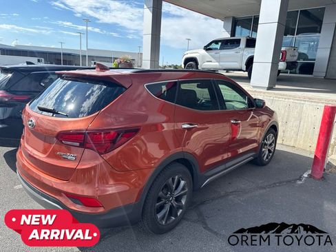 Used 2017 Hyundai Santa Fe Sport w/ 2.0T Ultimate Tech Package 05 AWD/4WD image 9