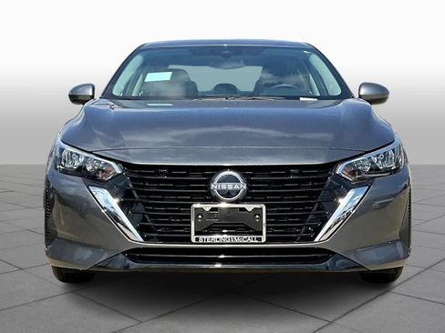 Certified 2025 Nissan Sentra S image 3