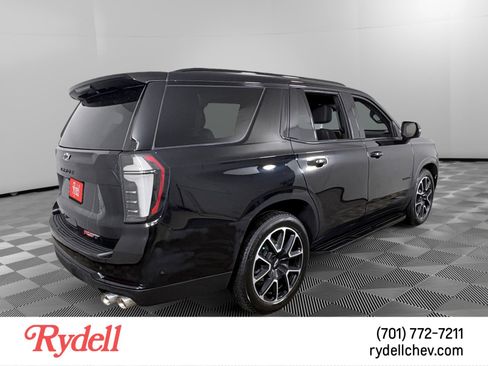 Used 2025 Chevrolet Tahoe RST w/ RST Capability Package image 5