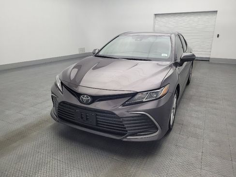 Used 2023 Toyota Camry LE image 15
