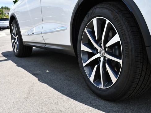 Used 2026 Acura MDX SH-AWD w/ Technology Package image 9