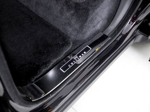 Certified 2023 Rolls-Royce Cullinan Black Badge w/ Driver's Package image 30