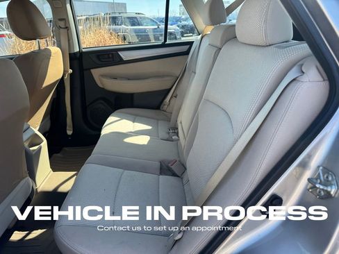 Used 2018 Subaru Outback 2.5i image 10
