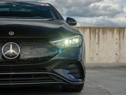 Certified 2023 Mercedes-Benz EQE 500 4MATIC Sedan image 8