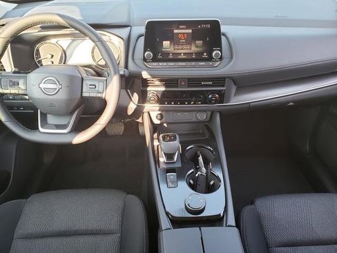 New 2026 Nissan Rogue SV image 7