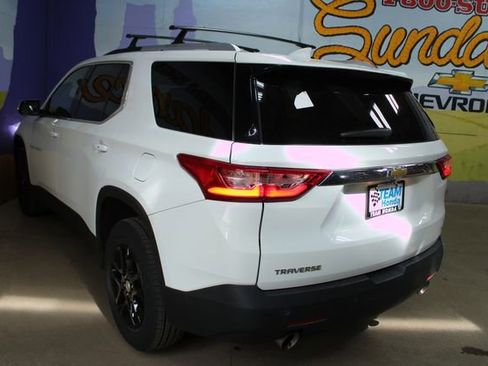 Used 2018 Chevrolet Traverse LT FWD image 6