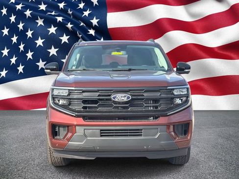 New 2027 Ford Expedition Max Active RWD image 3