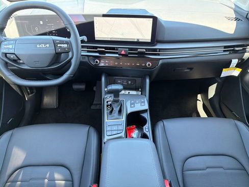 New 2026 Kia Sportage SX image 12