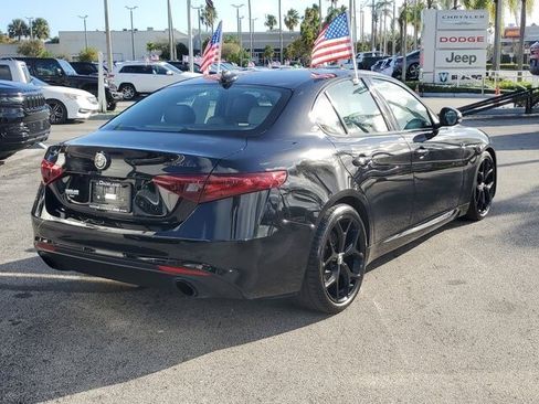 Used 2019 Alfa Romeo Giulia Sport w/ Nero Edizione image 7