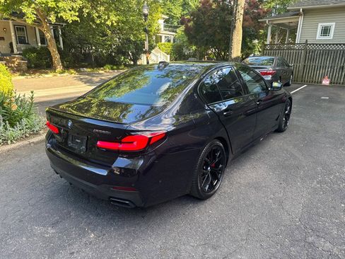 Used 2022 BMW M550i xDrive AWD/4WD image 45