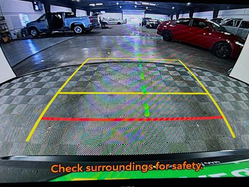 Used 2024 Toyota RAV4 XSE AWD/4WD image 17