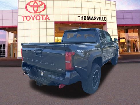 New 2024 Toyota Tacoma TRD Off-Road AWD/4WD image 5