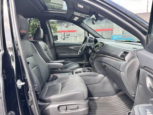 Used 2022 Honda Passport TrailSport image 7