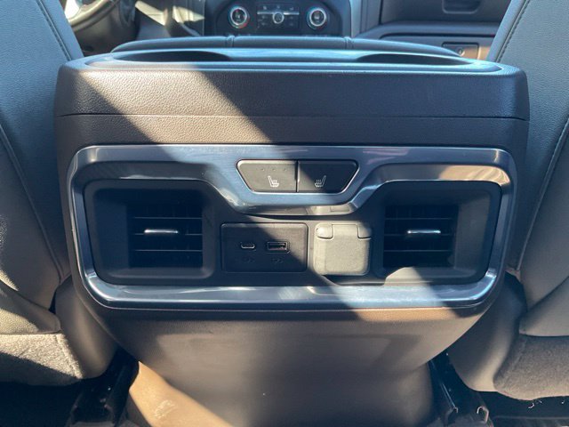 Used 2022 Chevrolet Silverado 2500 LTZ w/ LTZ Convenience Package AWD/4WD image 19