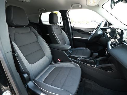 Used 2025 Chevrolet TrailBlazer LT FWD image 26