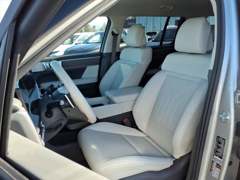 Certified 2024 Hyundai Santa Fe SEL image 3