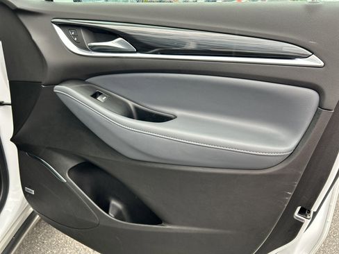 Used 2024 Buick Enclave Premium image 21