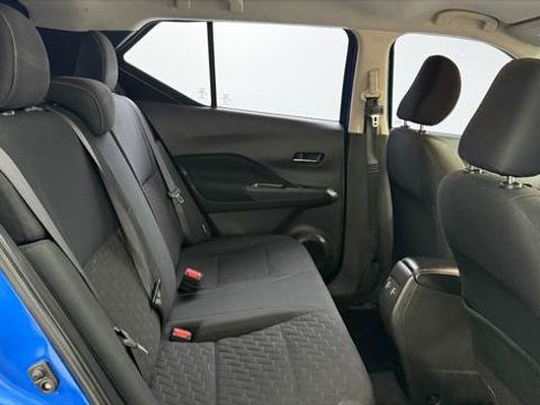 Used 2022 Nissan Kicks SV FWD image 18