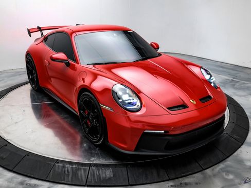 Used 2022 Porsche 911 GT3 image 24
