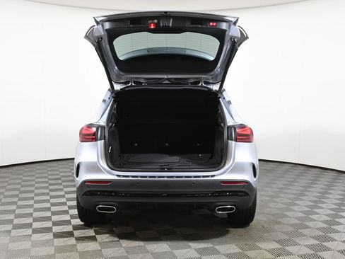 Certified 2026 Mercedes-Benz GLA 250 4MATIC image 32