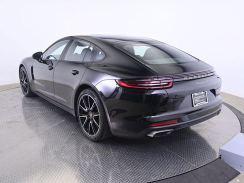 Certified 2020 Porsche Panamera RWD image 3