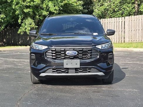 Used 2023 Ford Escape ST-Line w/ Tech Pack #1 AWD/4WD image 4