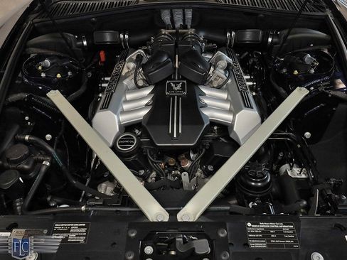 Used 2013 Rolls-Royce Phantom Drophead Coupe image 35