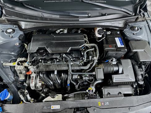 Used 2023 Hyundai Elantra SEL w/ Convenience Package image 31