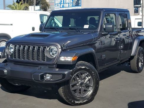 New 2026 Jeep Gladiator Sport image 31