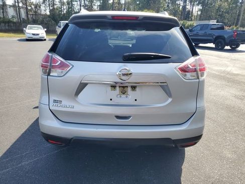 Used 2016 Nissan Rogue S w/ Appearance Package image 5