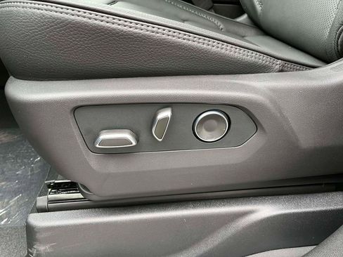 New 2026 GMC Yukon XL Denali AWD/4WD image 26
