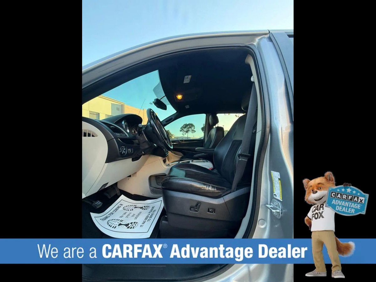 Used 2018 Dodge Grand Caravan SXT FWD image 62