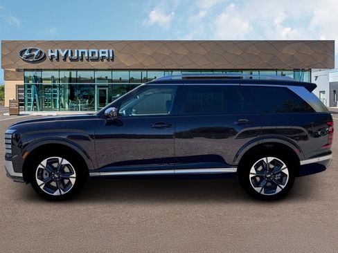 New 2026 Hyundai Palisade Limited image 3
