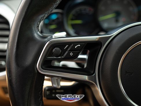 Used 2017 Porsche Cayenne S Platinum w/ Premium Package Plus (Pjy) image 25