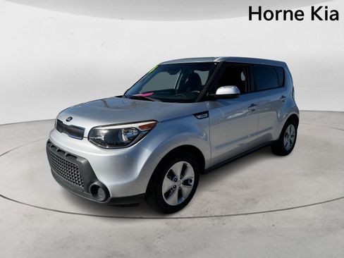 Used 2016 Kia Soul image 7