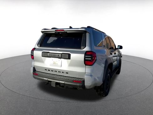 Used 2025 Toyota 4Runner TRD Off-Road image 14