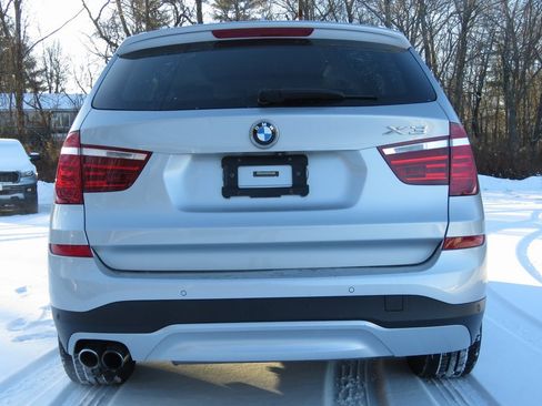 Used 2017 BMW X3 xDrive28i image 6
