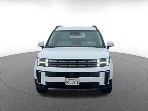 Used 2025 Hyundai Santa Fe SEL image 4