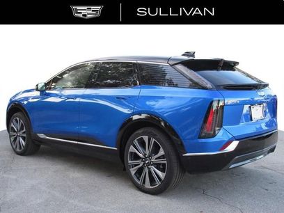 New 2026 Cadillac Optiq Luxury 2