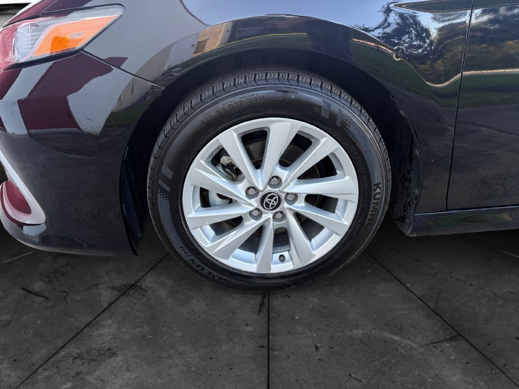 Used 2024 Toyota Camry LE AWD/4WD image 14