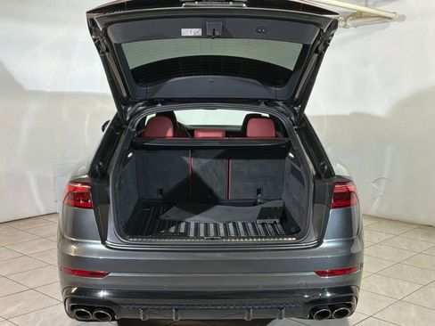Used 2024 Audi SQ8 Prestige w/ Prestige Package AWD/4WD image 23