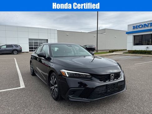 Certified 2024 Honda Civic EX-L image 2