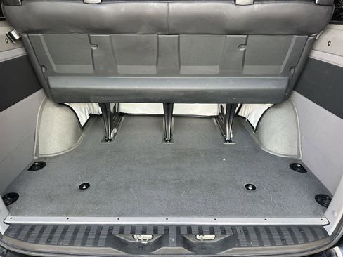 Used 2016 Mercedes-Benz Sprinter 2500 image 17