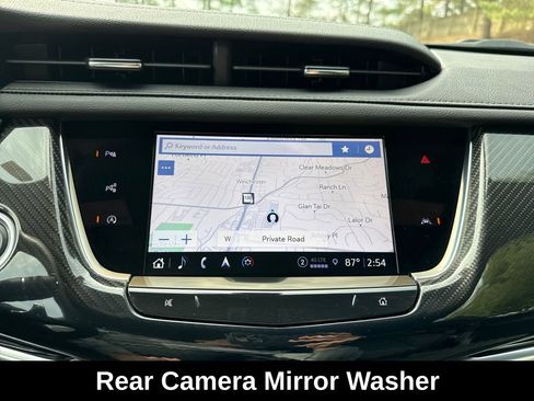 Used 2024 Cadillac XT6 Sport w/ Technology Package image 22